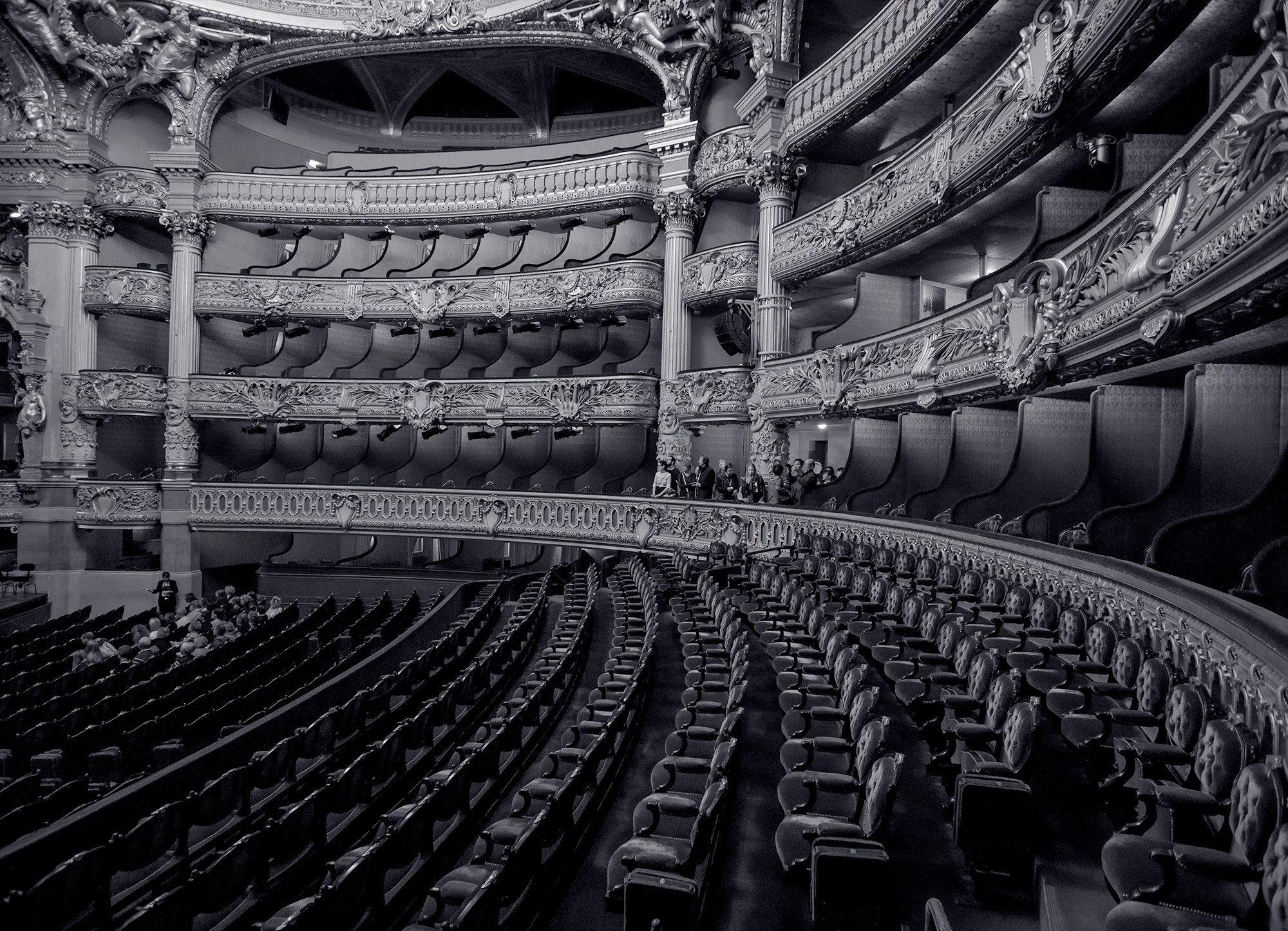 SOPHIA-OPERA_FOOLDAL-Bemutatkozas